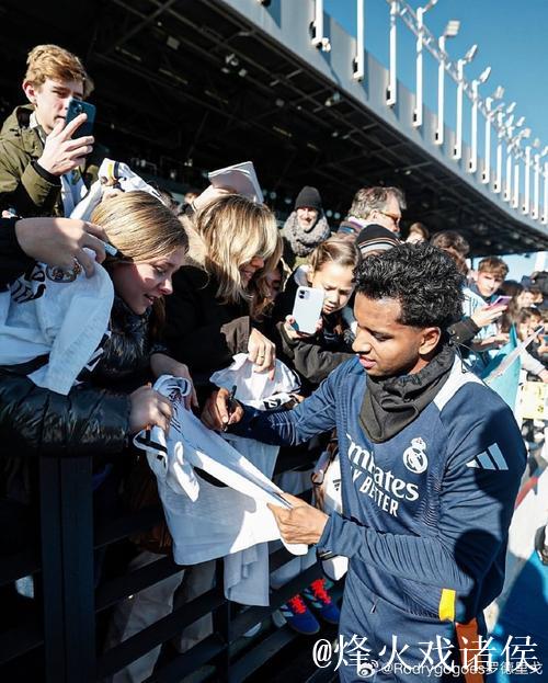 龙赛罗:罗德里戈重回巅峰,立志向皇马和球迷展现自我 龙赛罗:罗德里戈重回巅峰,立志向皇马和球迷展现自我
